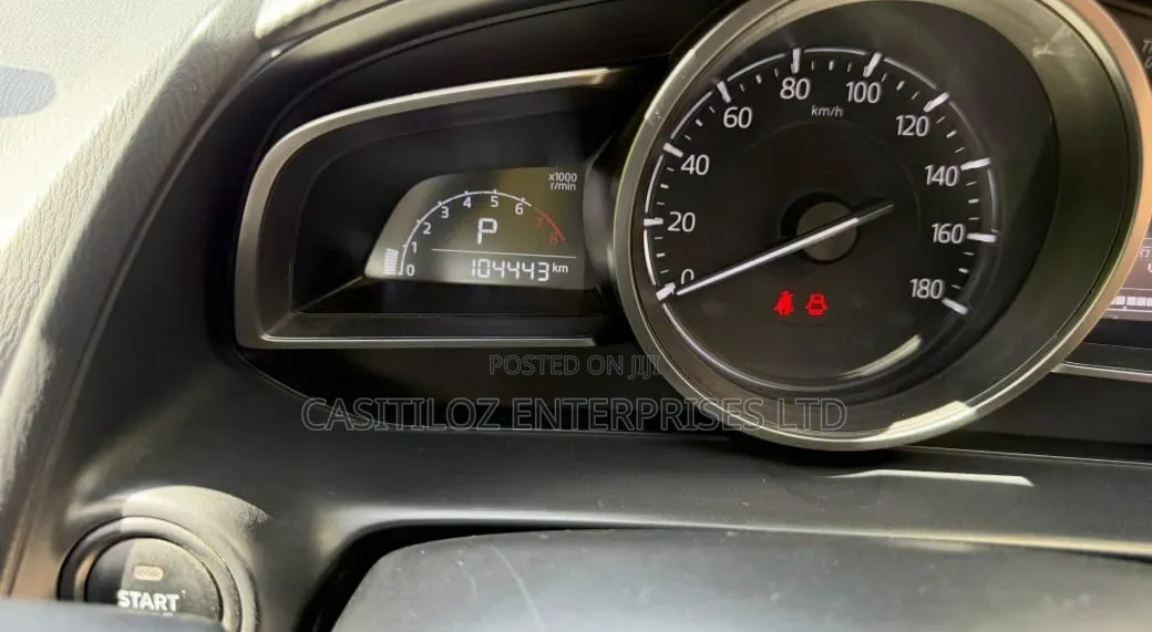Mazda Demio 2018 Silver