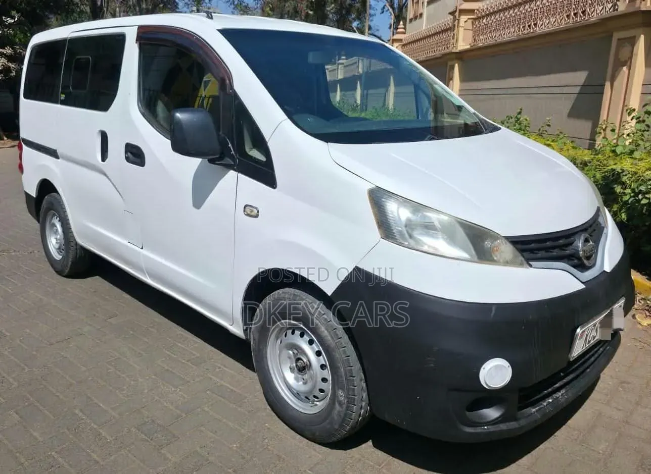 Nissan Vanette 2012 White