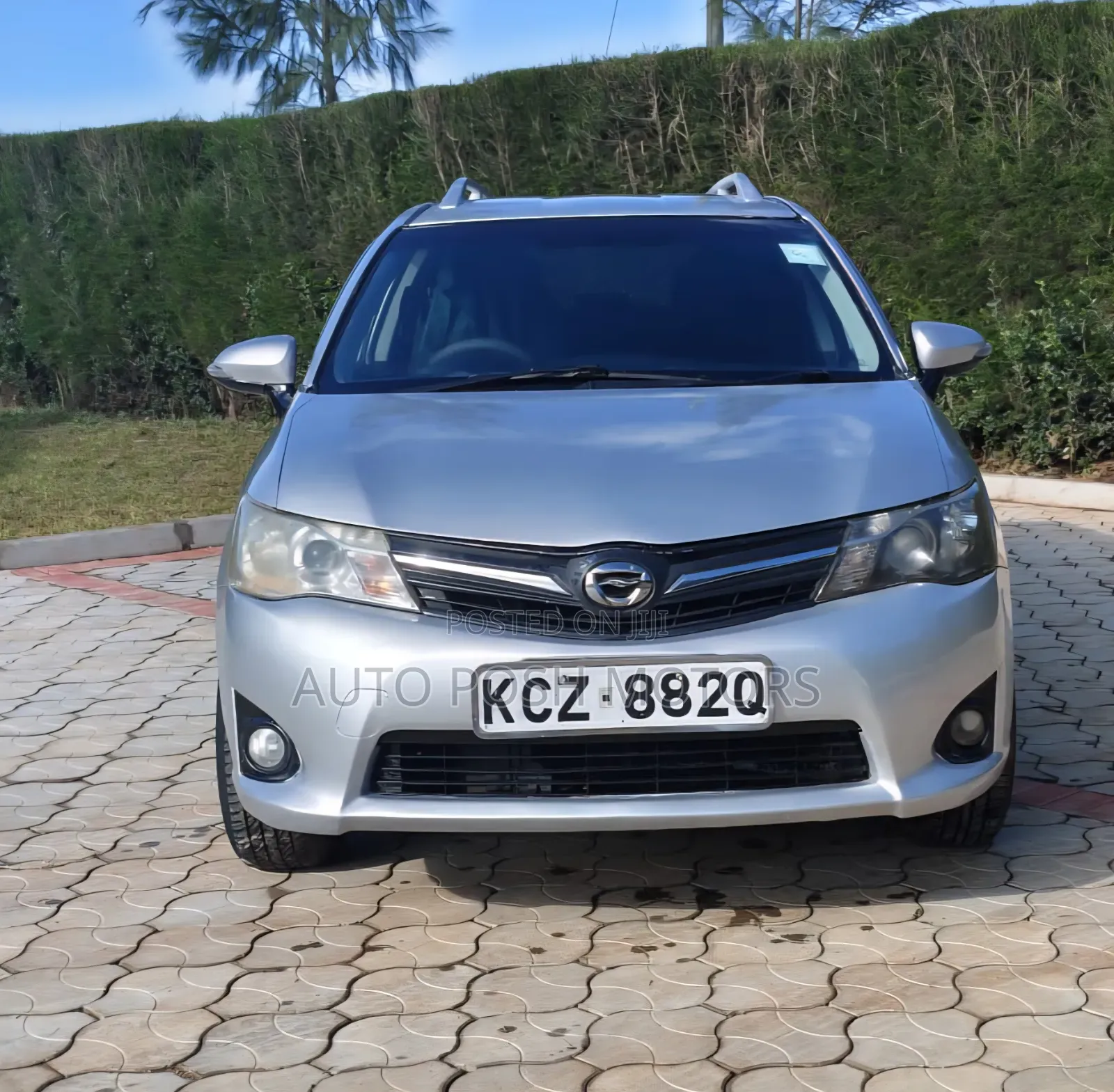 Toyota Corolla Fielder 2013 Silver
