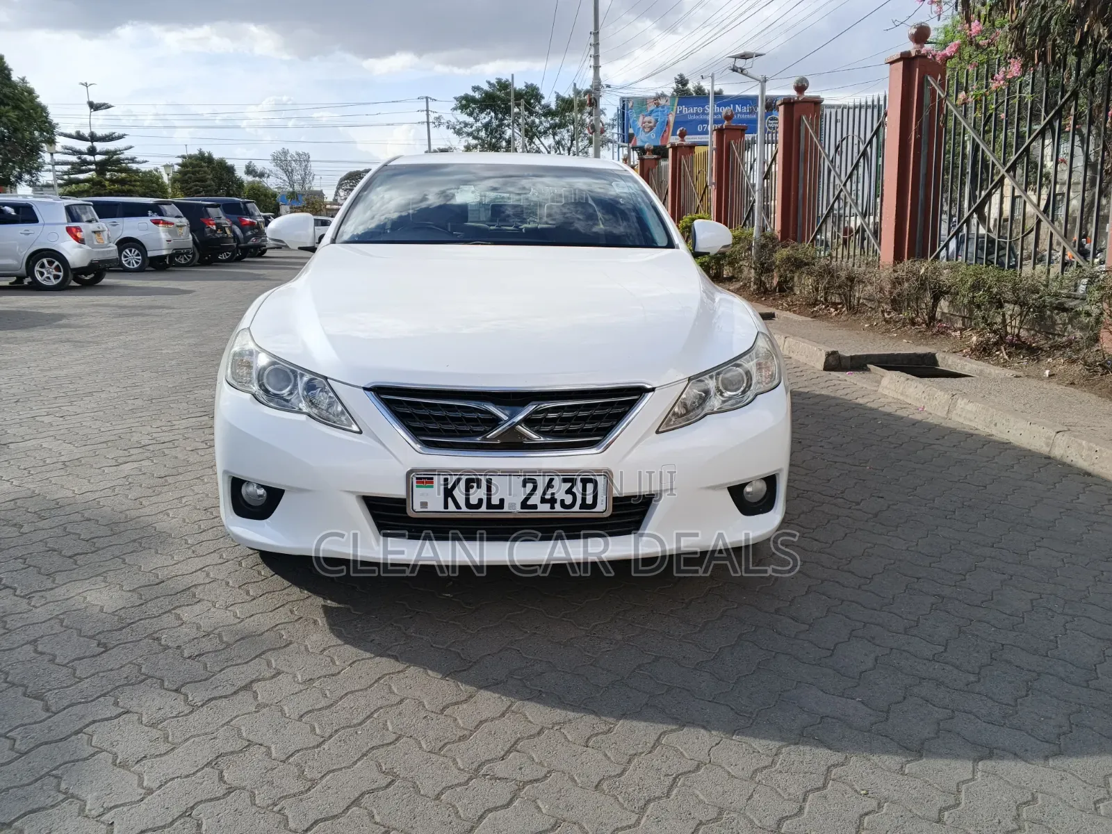 Toyota Mark X 2012 White
