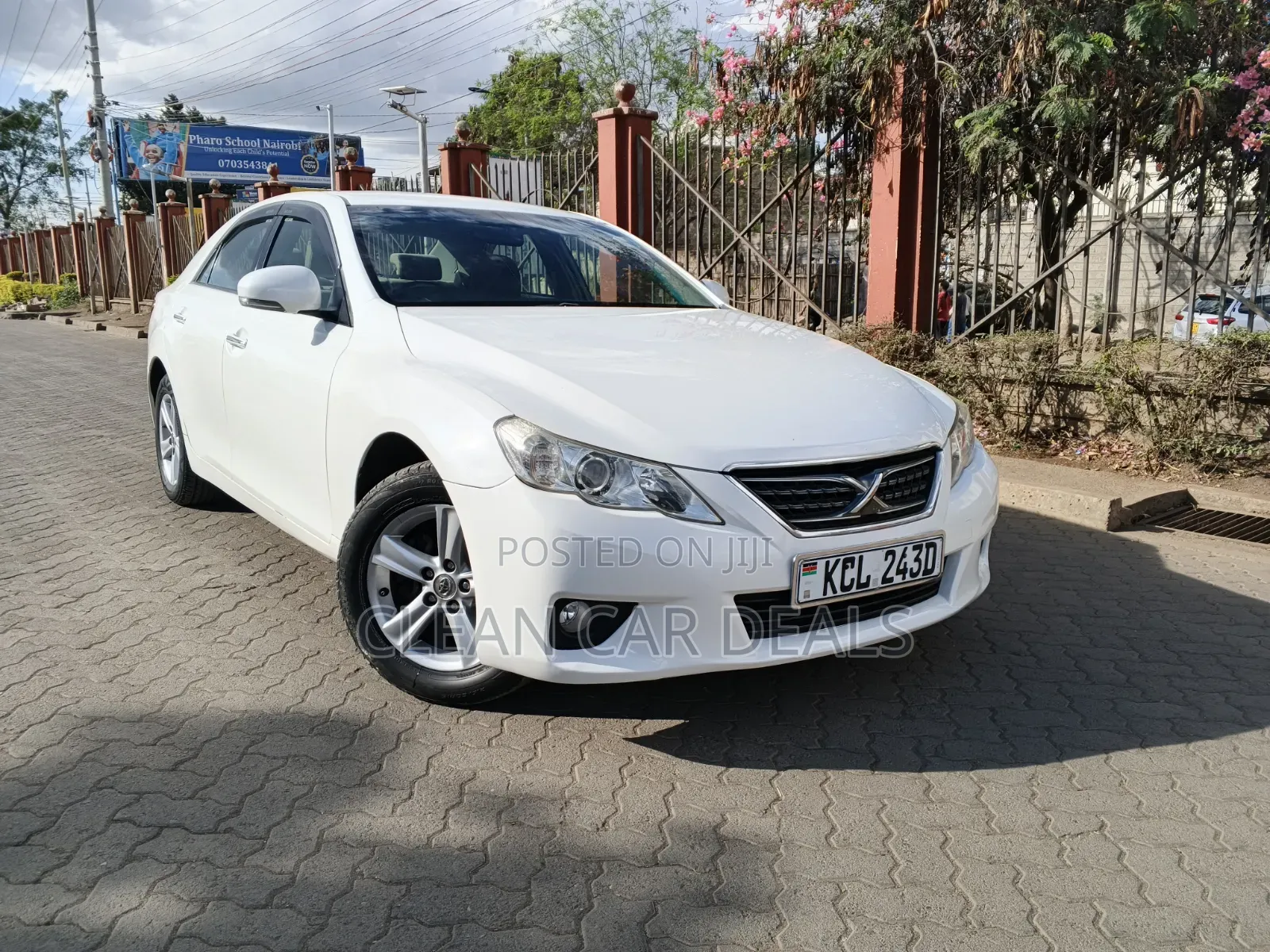 Toyota Mark X 2012 White