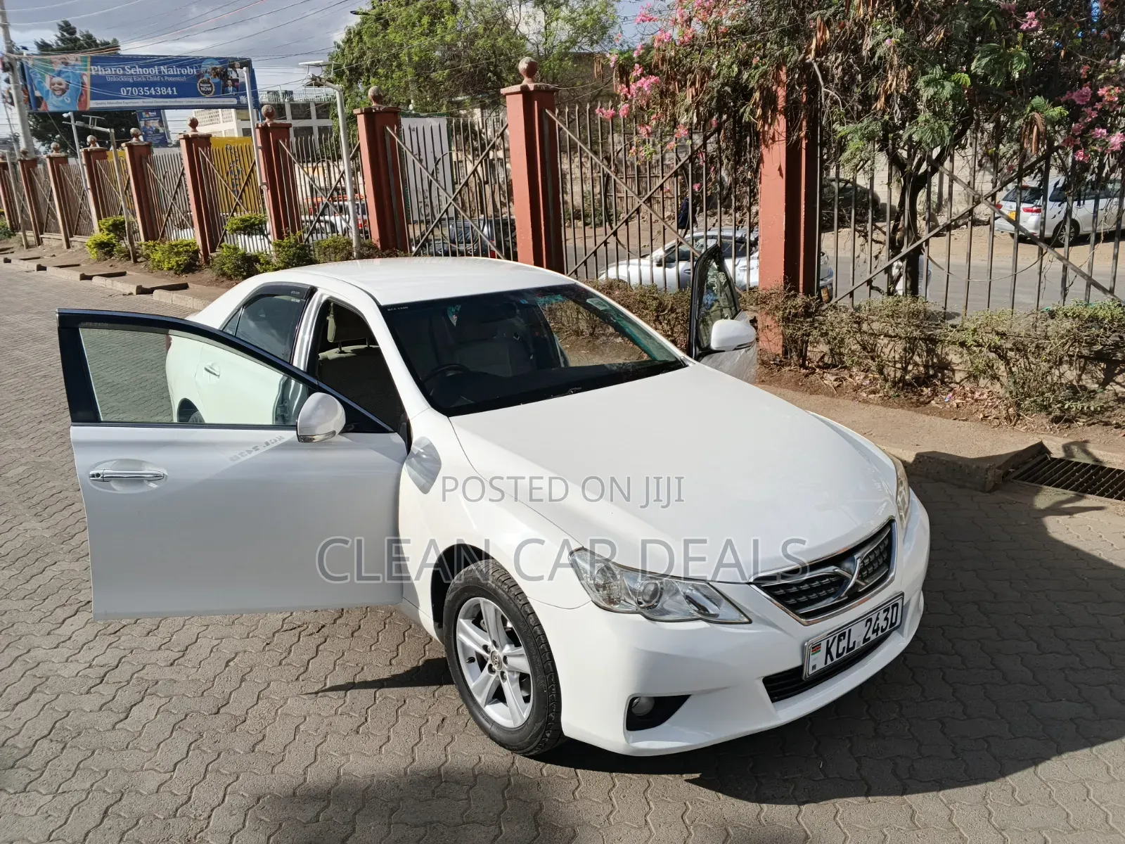 Toyota Mark X 2012 White