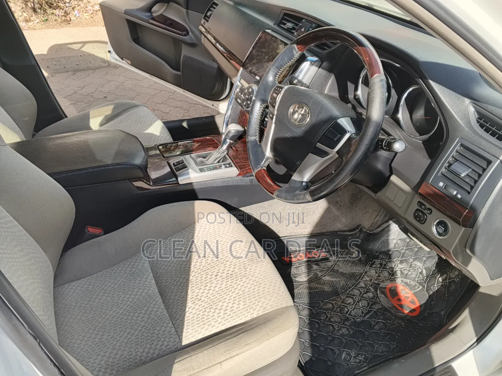 Toyota Mark X 2012 White
