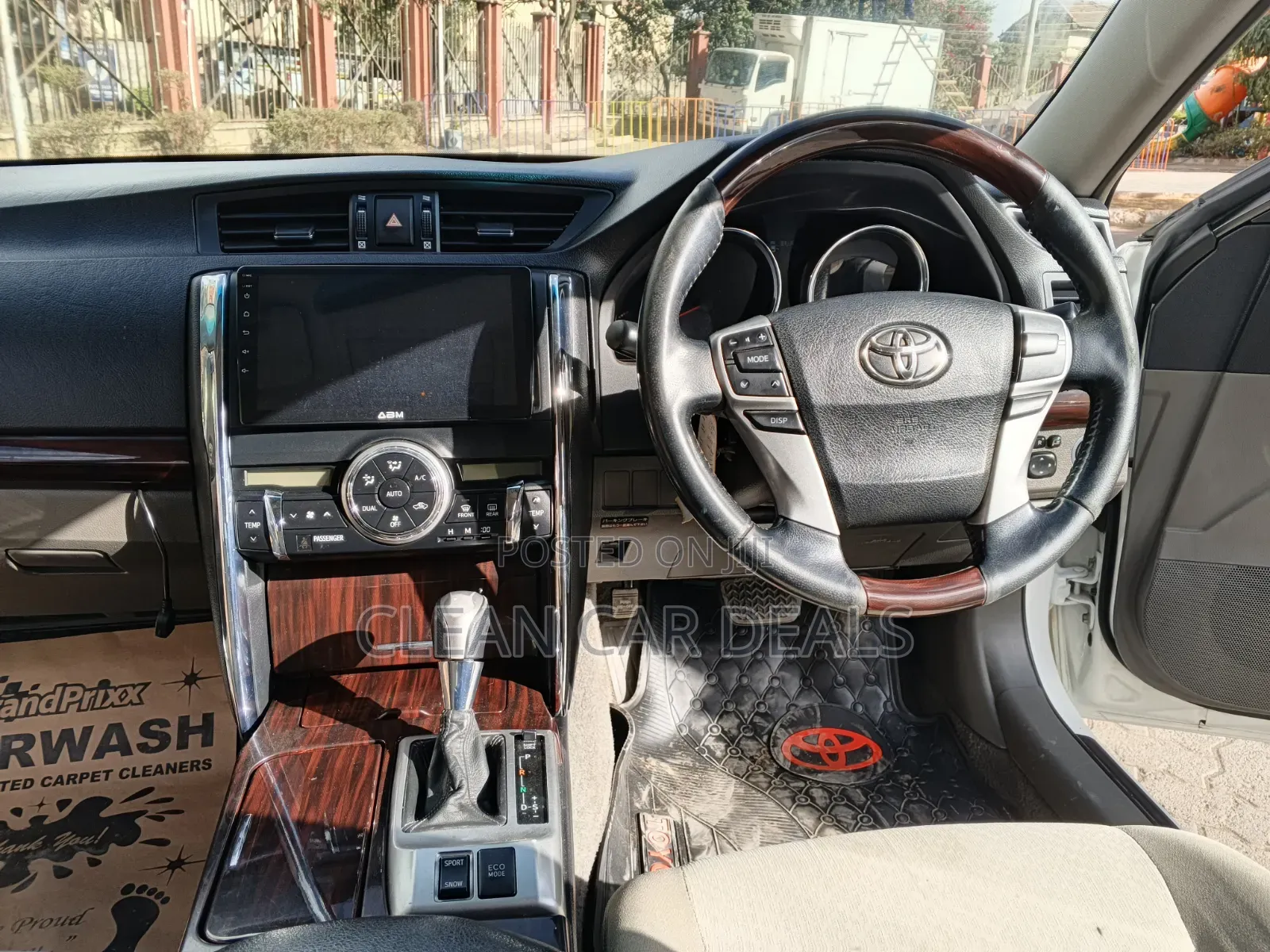 Toyota Mark X 2012 White