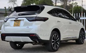 Toyota Harrier 2017 White