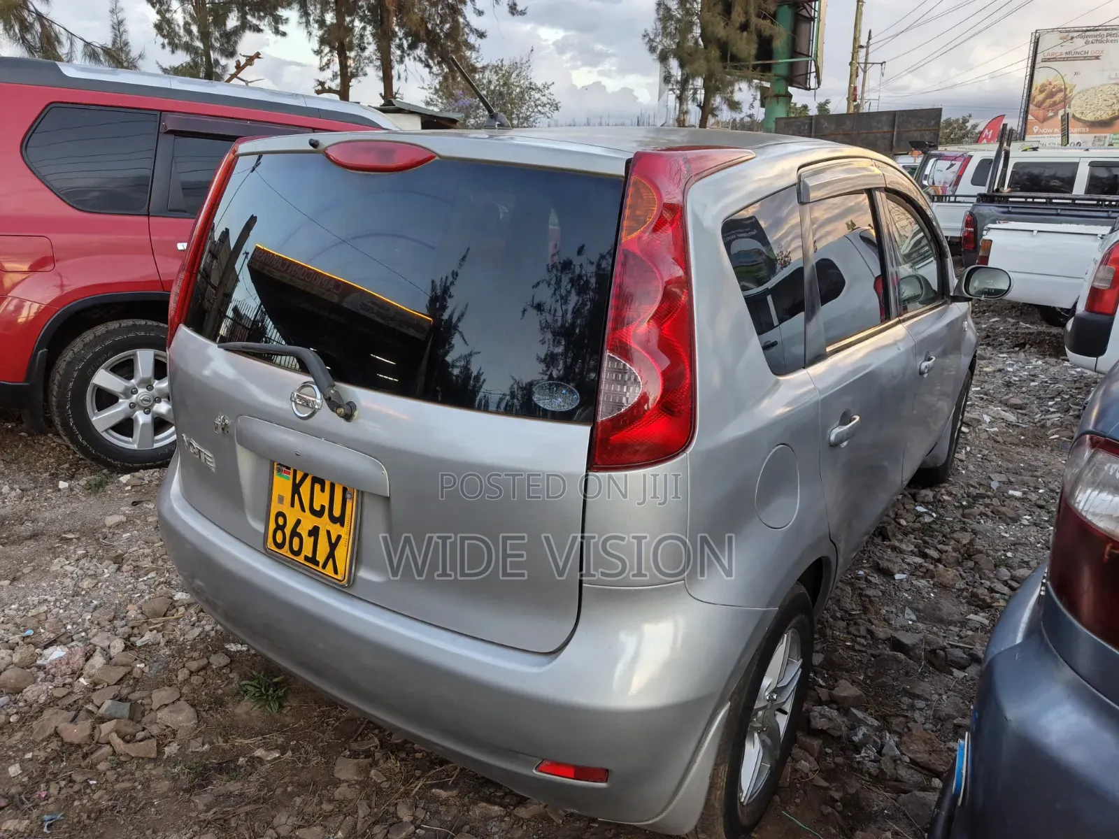 Nissan Note 2012 Silver