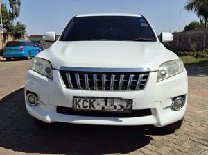Toyota Vanguard 2010 Pearl