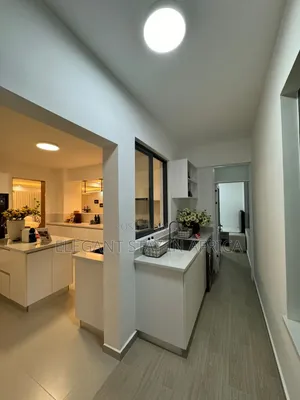 4bdrm Apartment in Kilimani, Hurlingham for sale