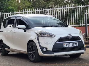 Toyota Sienta 2016 White