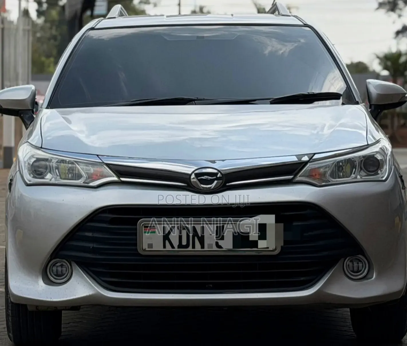Toyota Corolla Fielder 2016 Silver