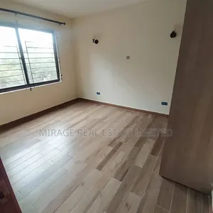 3bdrm Apartment in Valley Arcade for rent