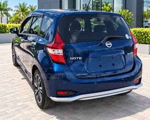 Nissan Note 1.2 Hybrid 2019 Blue