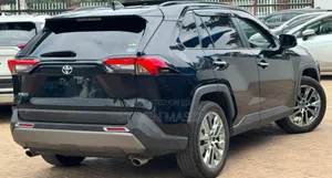 Toyota RAV4 2019 Black