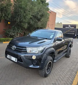 Toyota Hilux 2019 Black