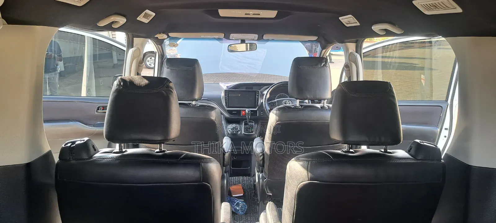 Toyota Noah 2016 White