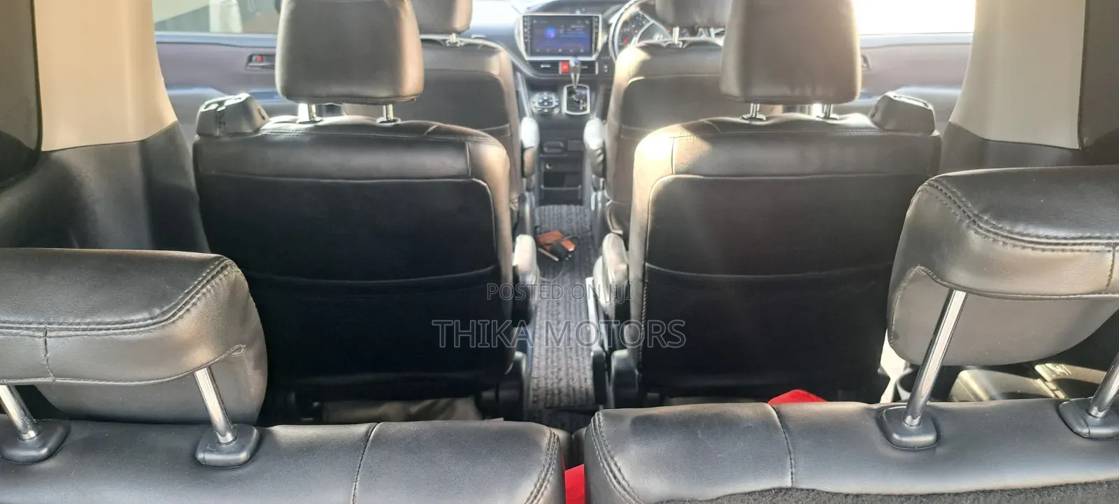 Toyota Noah 2016 White