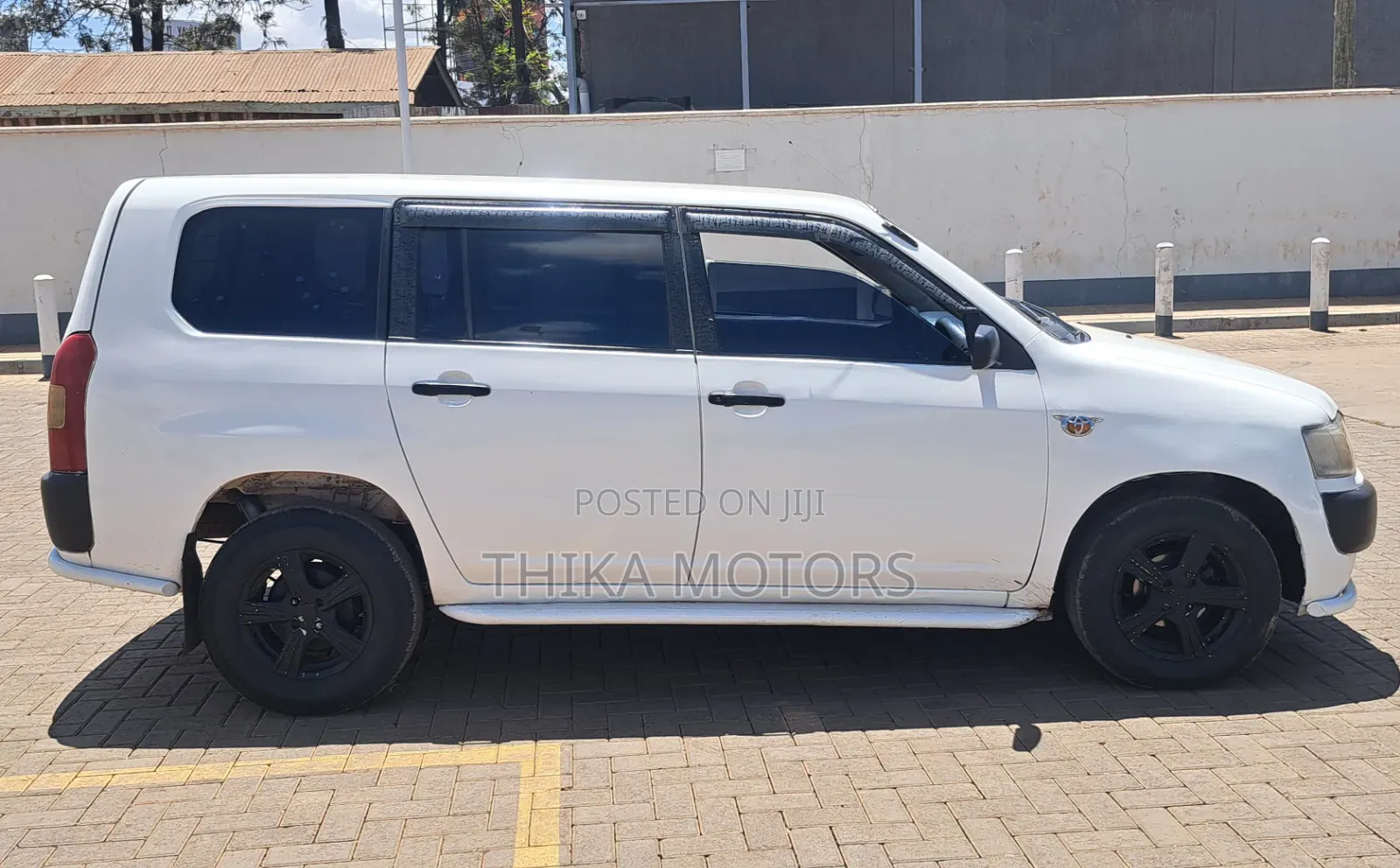 Toyota Probox 2005 White