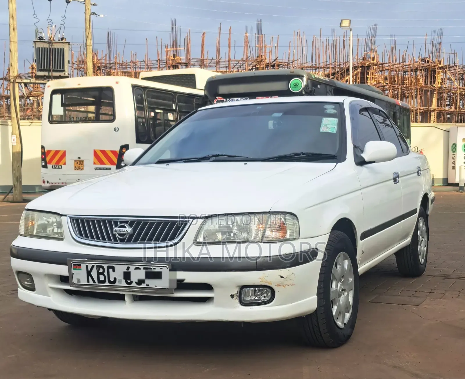 Nissan FB15 2003 White