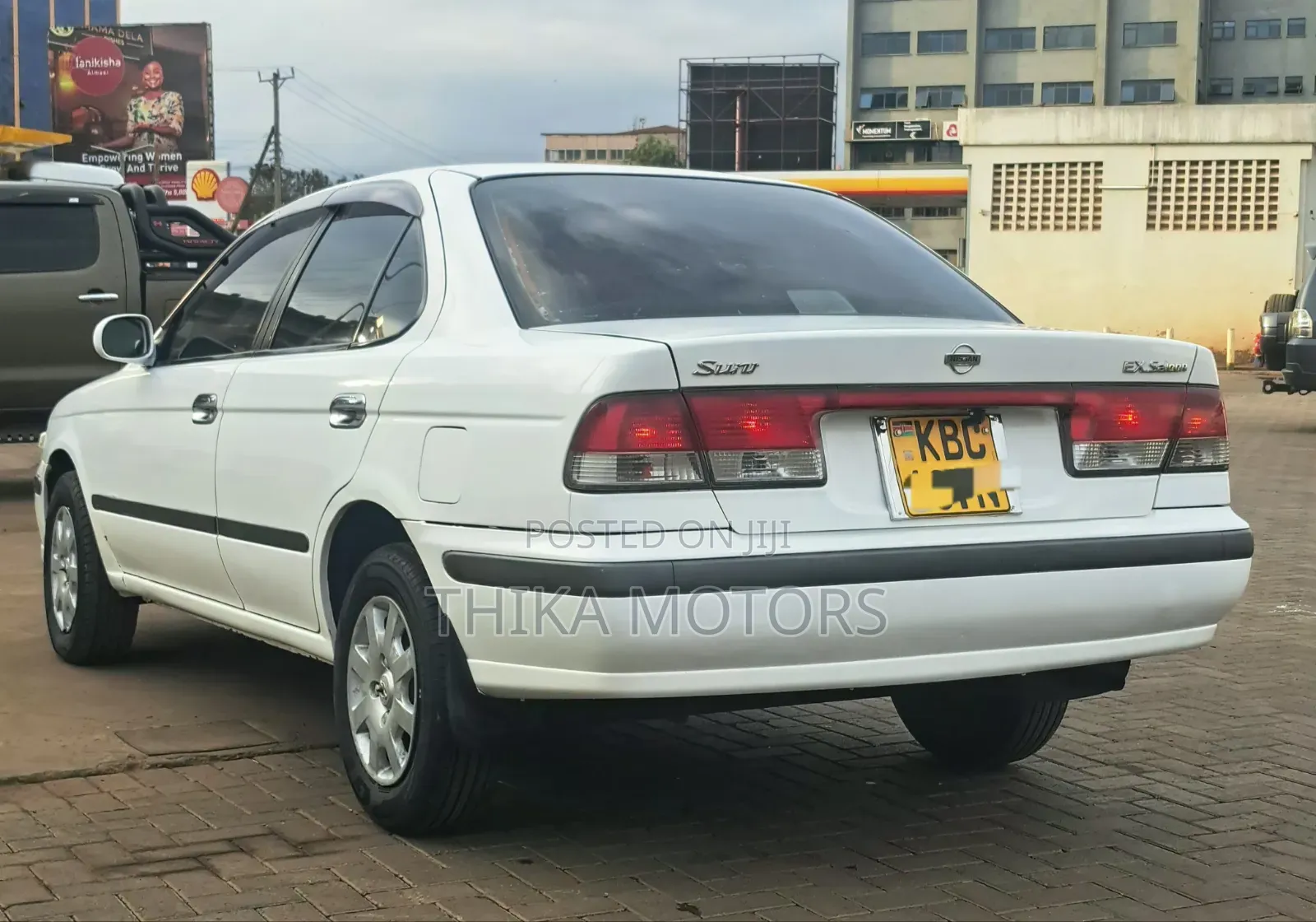 Nissan FB15 2003 White