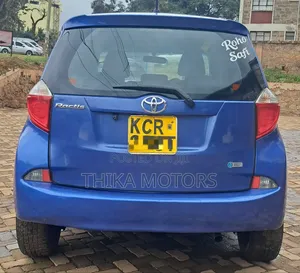 Toyota Ractis 2011 Blue