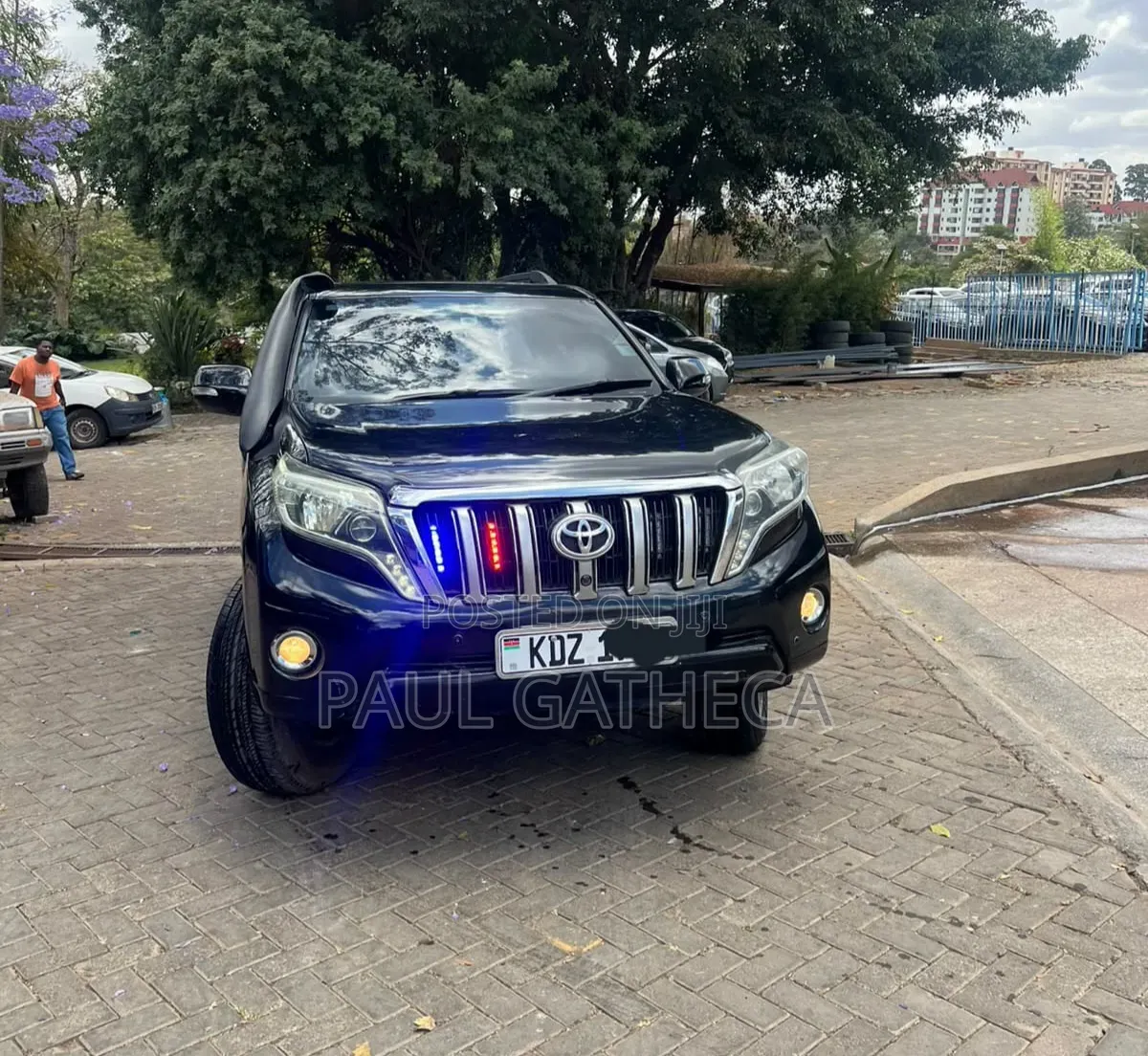 Toyota Land Cruiser Prado 2013 Black