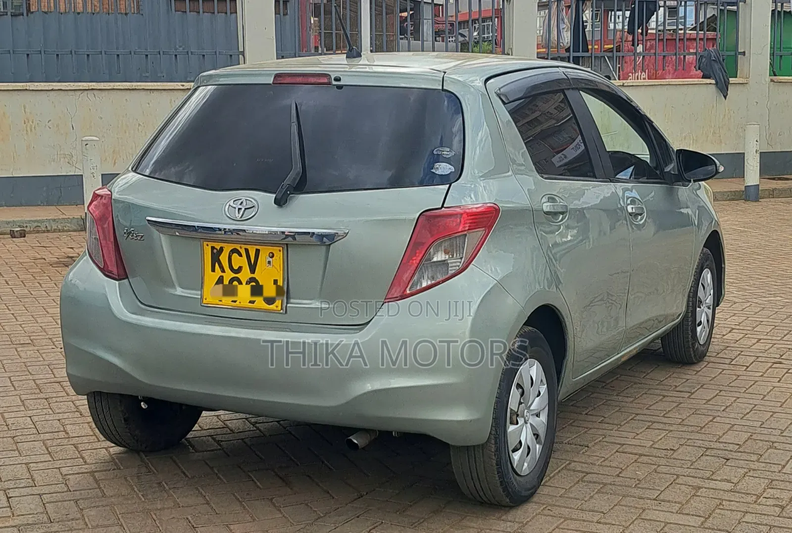 Toyota Vitz 2012