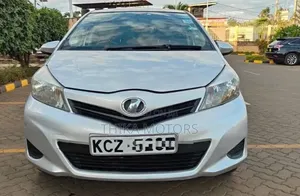 Toyota Vitz 2013