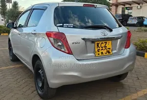Toyota Vitz 2013
