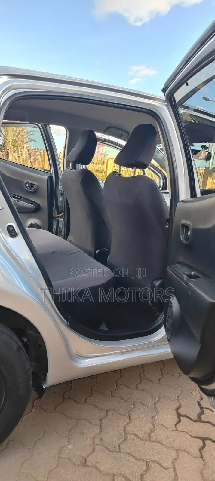 Toyota Vitz 2013