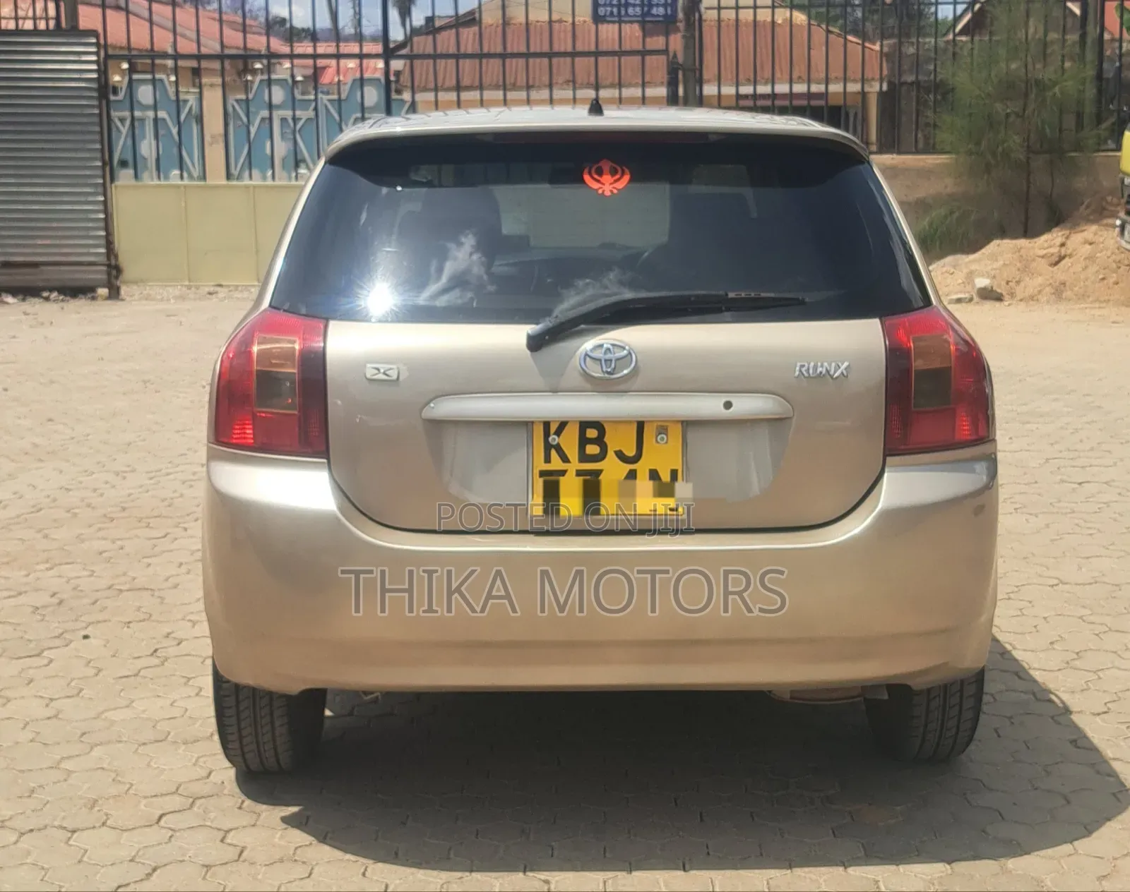 Toyota Corolla RunX 2004