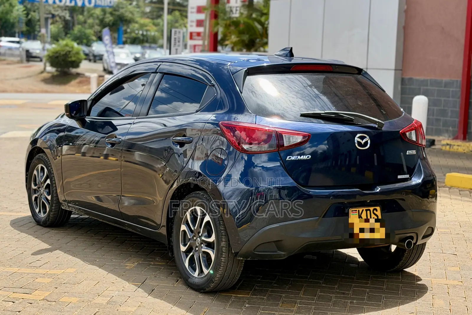 Mazda Demio 2018 Blue