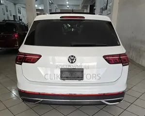 Volkswagen Tiguan 2.0T SE 2021 Pearl