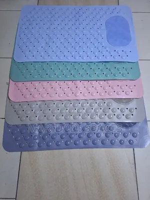 High Quality Opaque Anti-Slip Bathroom Mats 50*80cm