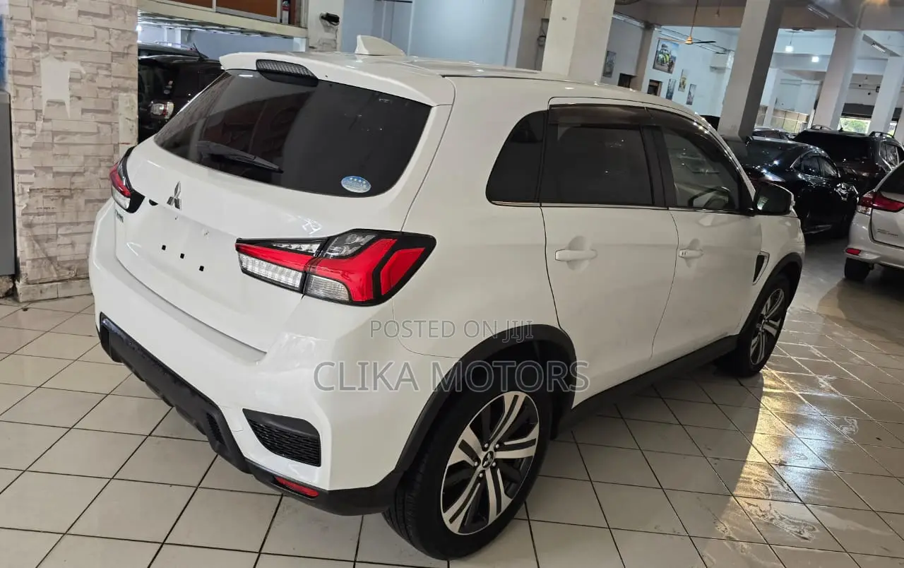Mitsubishi RVR 2020 White
