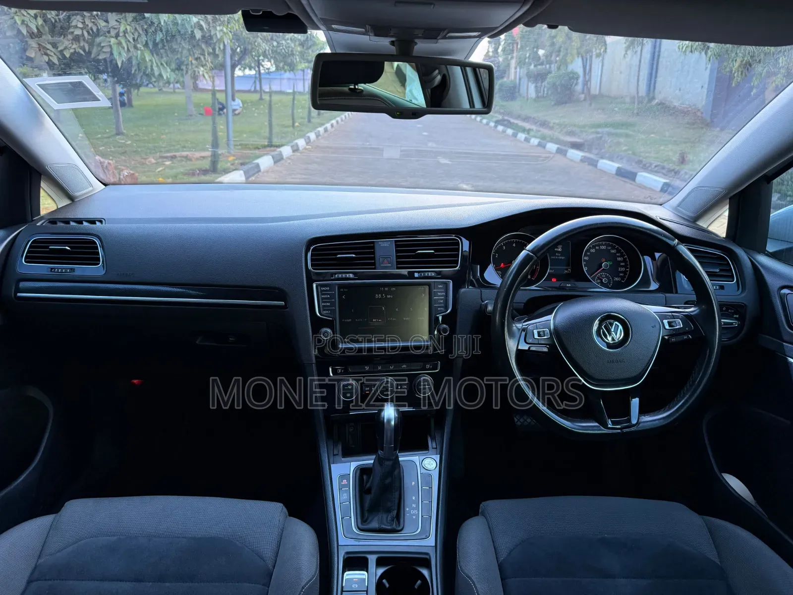 Volkswagen Golf 2017 Blue