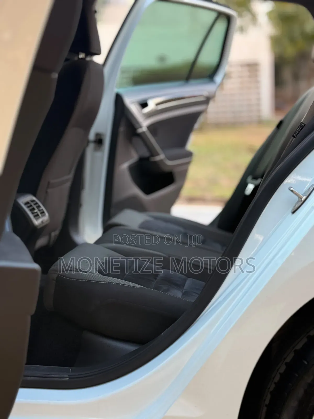 Volkswagen Golf 2017 Blue