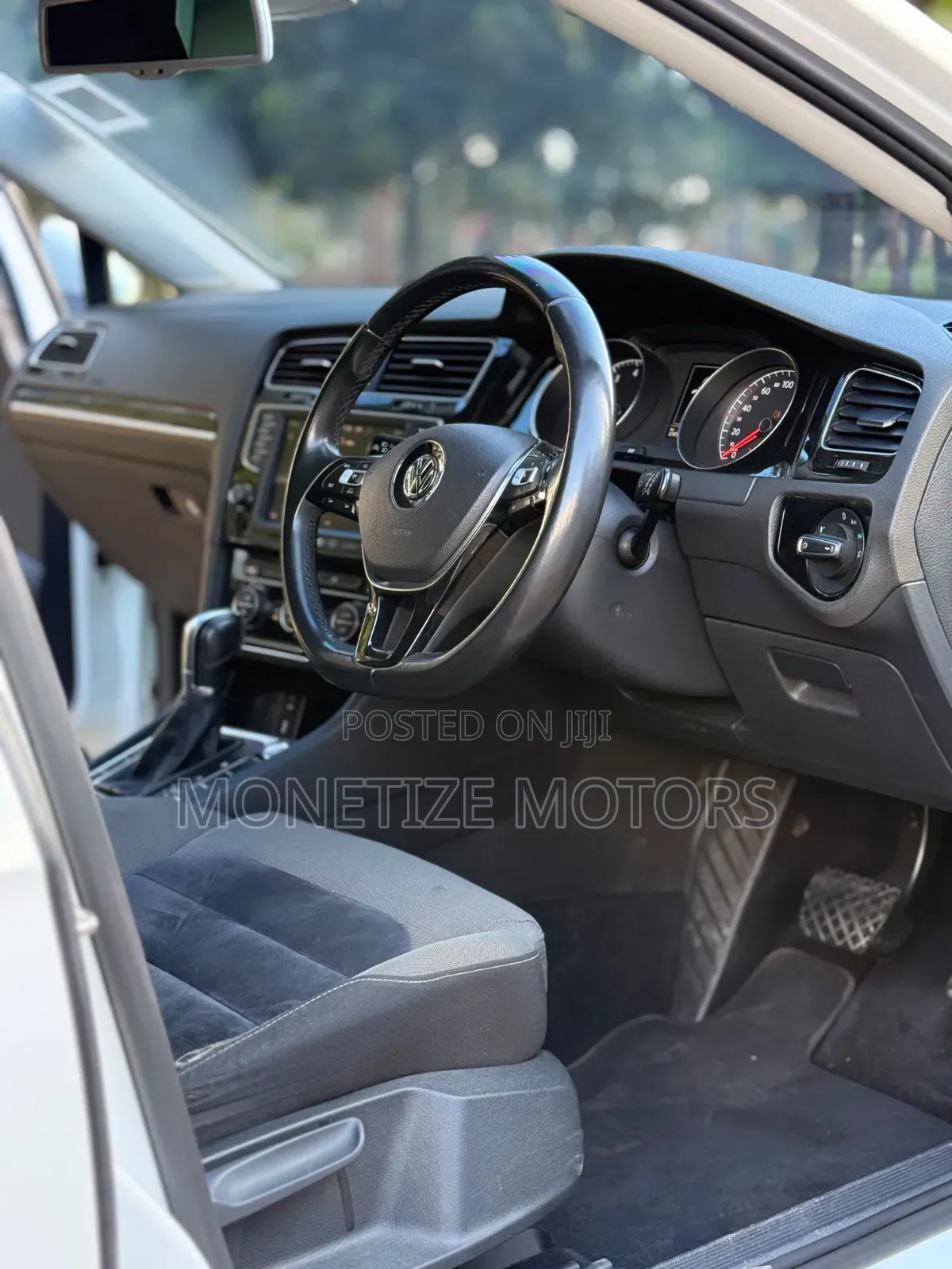 Volkswagen Golf 2017 Blue