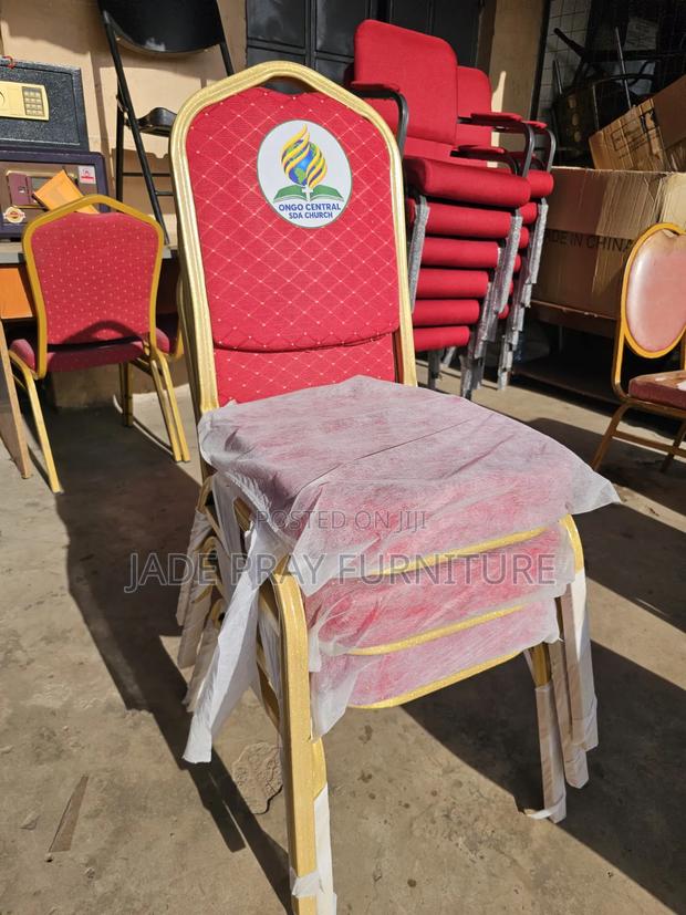 Meetings Chairs - main view
