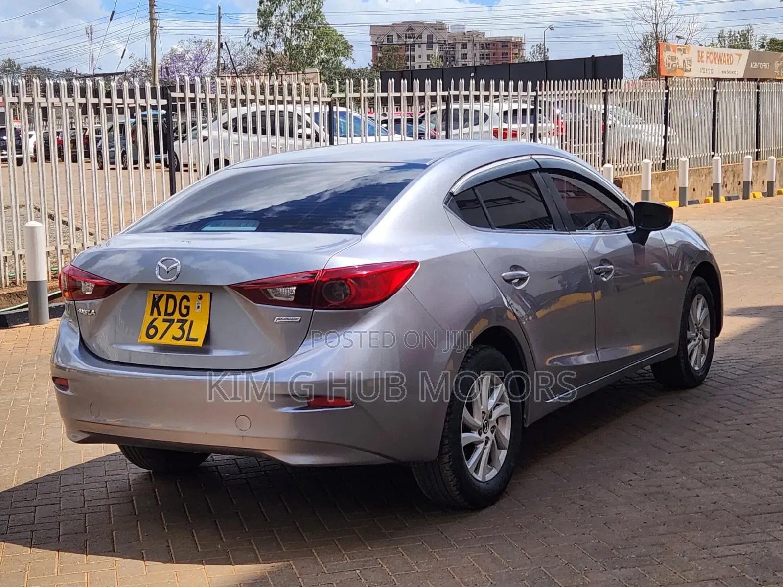 Mazda Axela SV Premium 2014 Silver