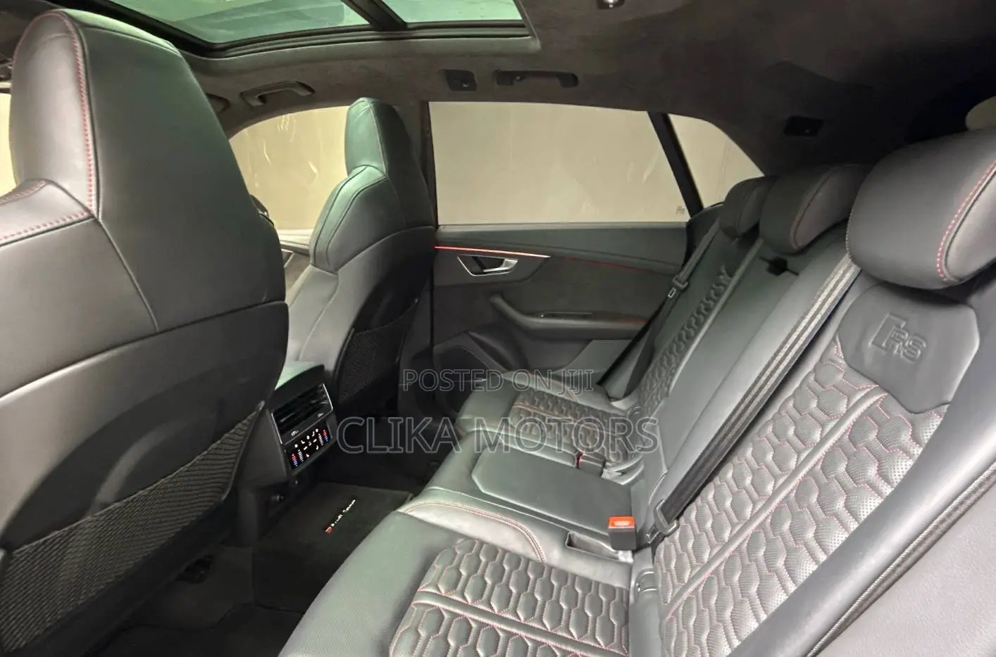 Audi RS Q8 2021 Black