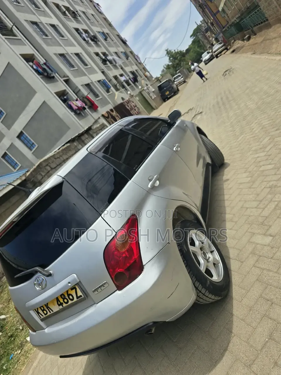 Toyota IST 2005 Silver