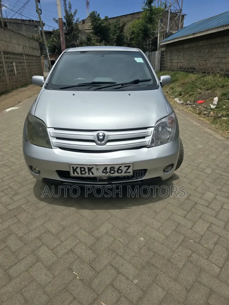 Toyota IST 2005 Silver