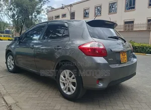 Toyota Auris 2008 Gray