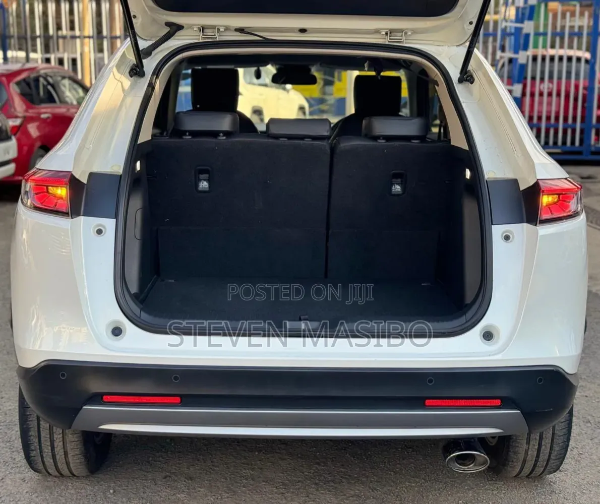 Honda Vezel 2022 White