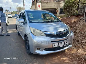 Subaru Trezia 2011 Silver