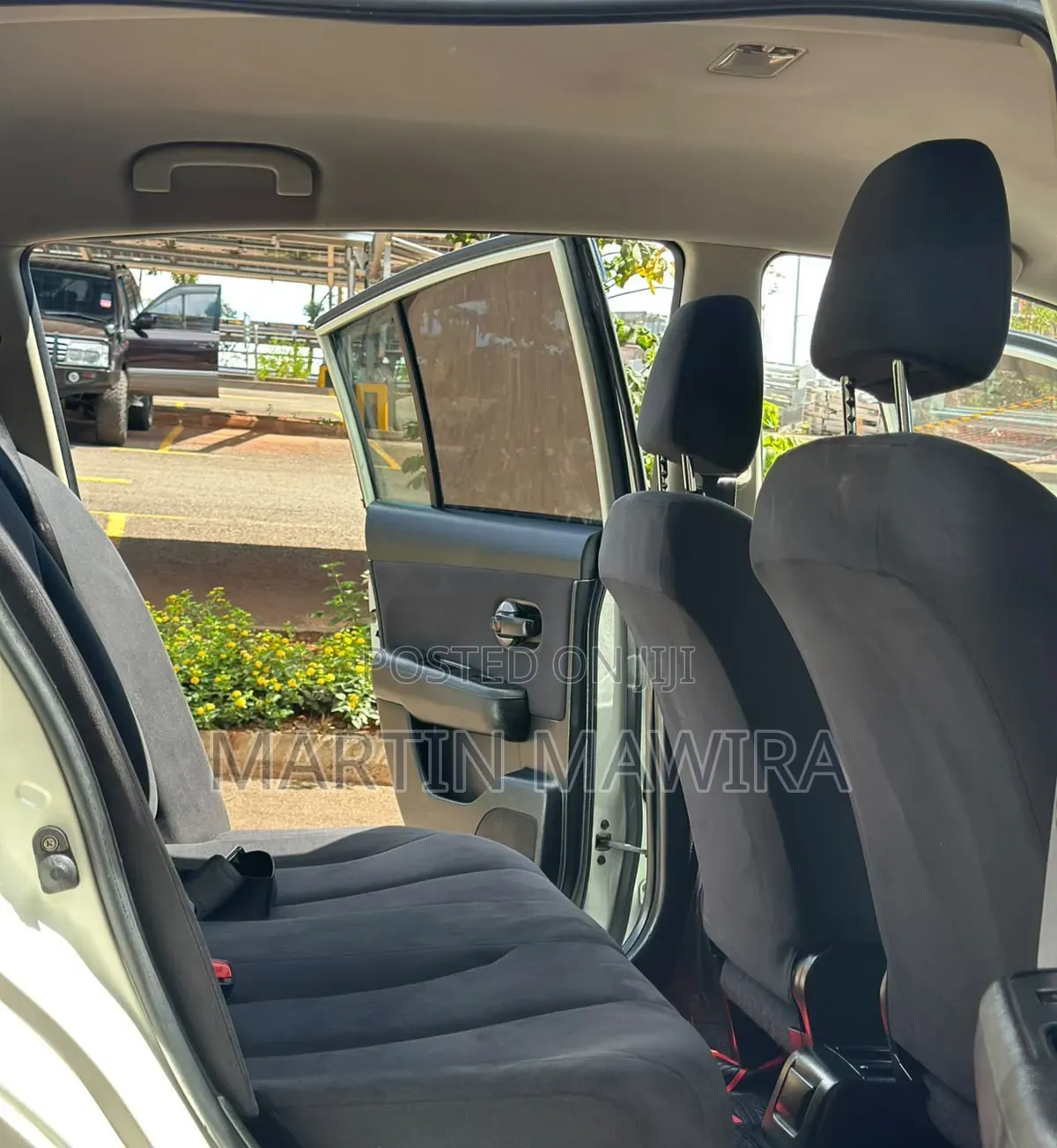 Nissan Tiida 2011 White