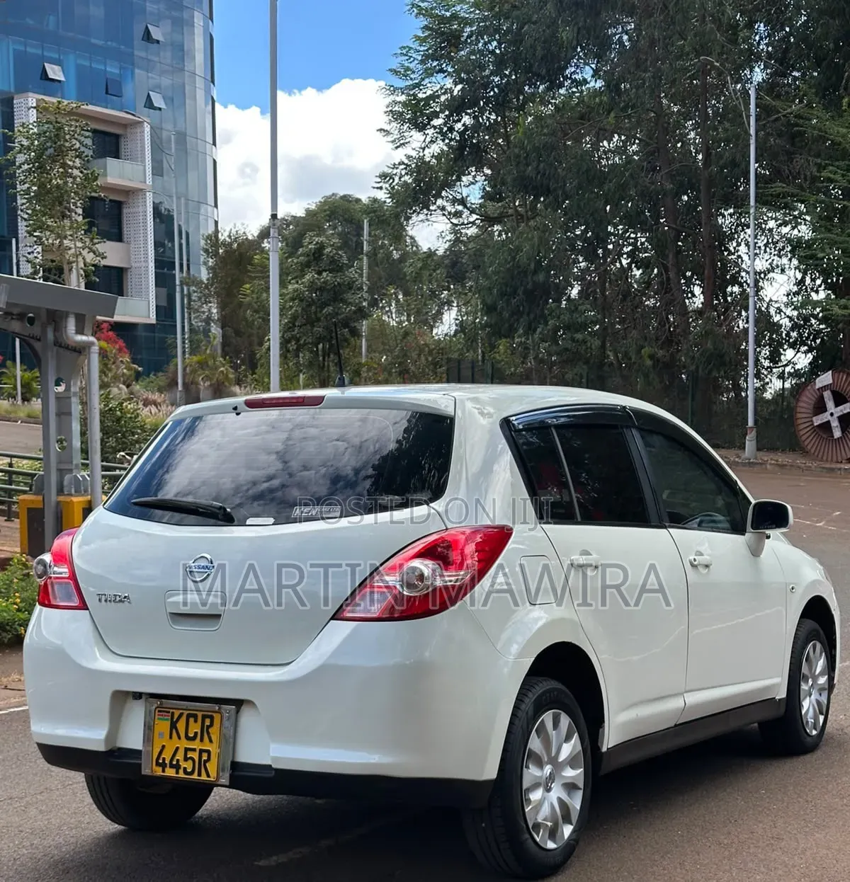 Nissan Tiida 2011 White
