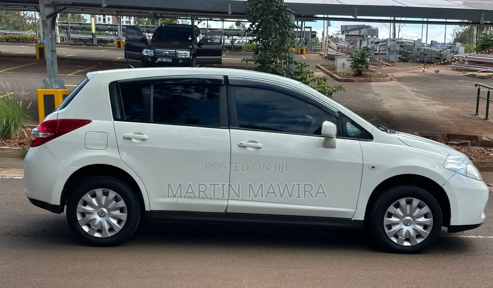 Nissan Tiida 2011 White