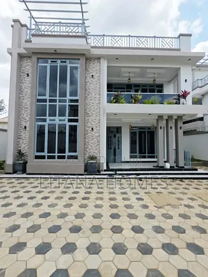 5bdrm Mansion in Mugutha, Kimbo for sale