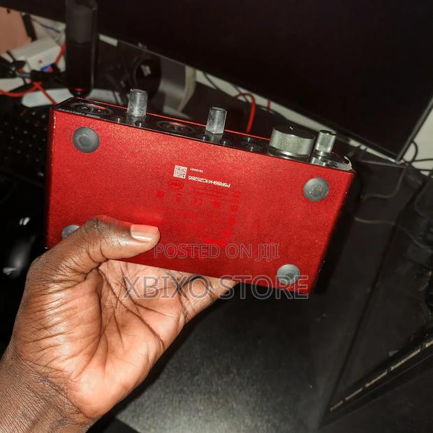 Focusrite - Scarlet Audio Interface - thumbnail 4